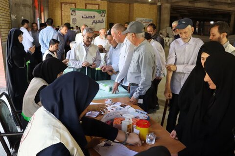 تصاویر اقامه نماز عبادی سیاسی جمعه در خرم آباد