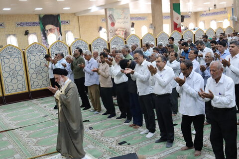 نمازجنعه بندر دیر به روایت تصویر