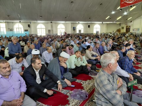 تصاویر / اقامه نماز جمعه نهاوند