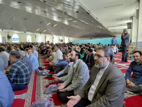 تصاویر / اقامه نماز جمعه نهاوند