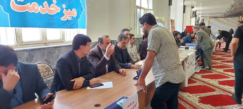 تصاویر / اقامه نماز جمعه نهاوند