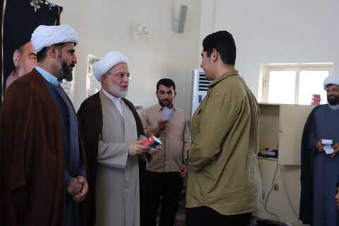 تصاویر / مراسم اختتامیه طرح میثاق طلبگی طلاب جدید الورود مدارس علمیه استان کردستان