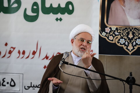 تصاویر / مراسم اختتامیه طرح میثاق طلبگی طلاب جدید الورود مدارس علمیه استان کردستان