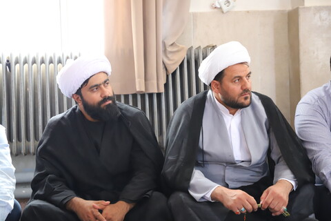 تصاویر / مراسم اختتامیه طرح میثاق طلبگی طلاب جدید الورود مدارس علمیه استان کردستان