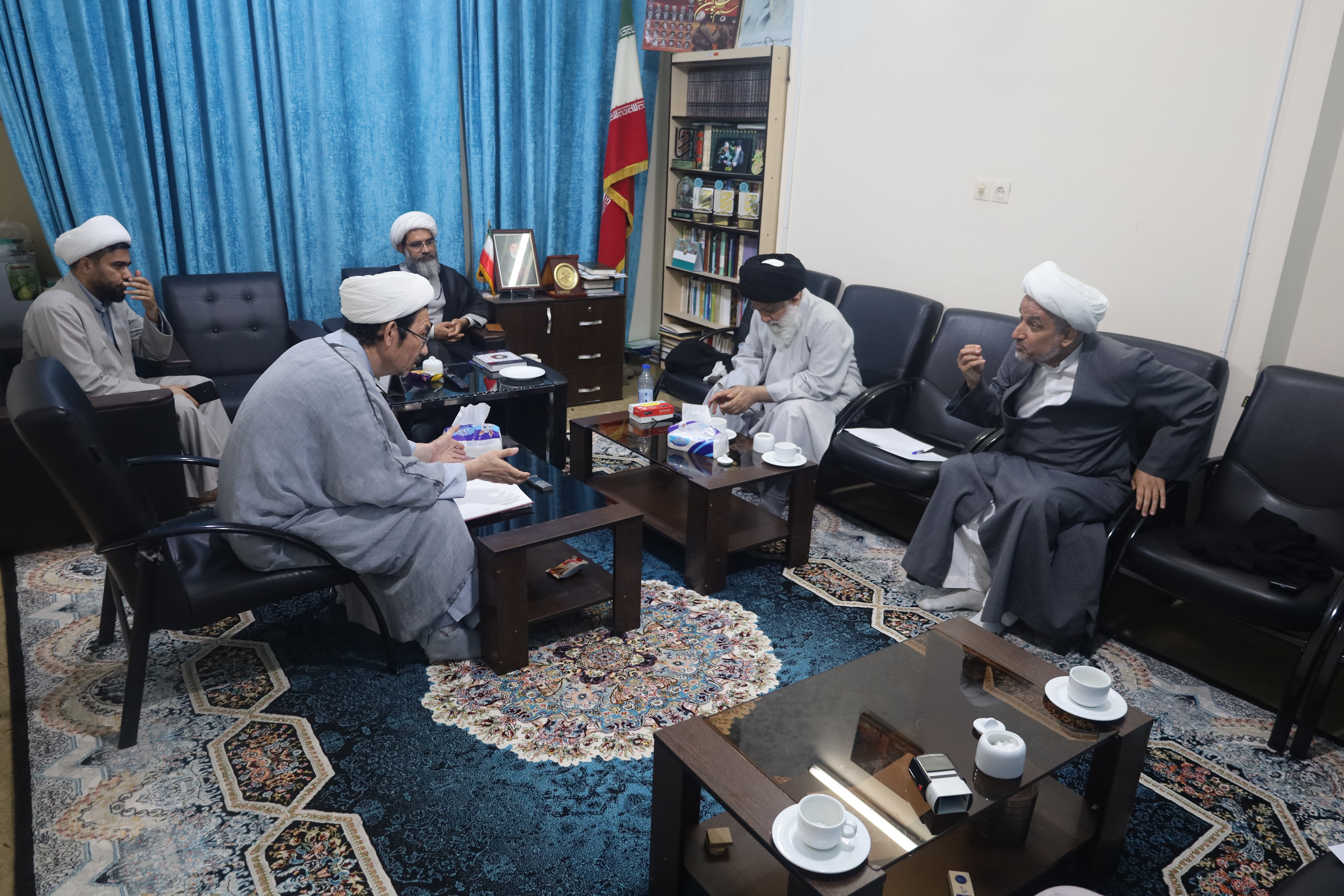 آزمون استادی سطح دو و سه حوزه در بندرعباس برگزار شد +عکس