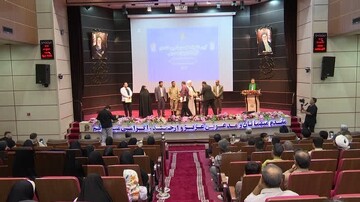 آیین تجلیل از یکصد خادم و موکب‌دار نمونه اربعین حسینی در قم