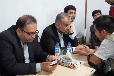 تصاویر/ حضور استاندار آذربایجان غربی در یکی از مساجد ارومیه