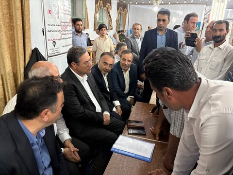 تصاویر/ حضور استاندار آذربایجان غربی در یکی از مساجد ارومیه