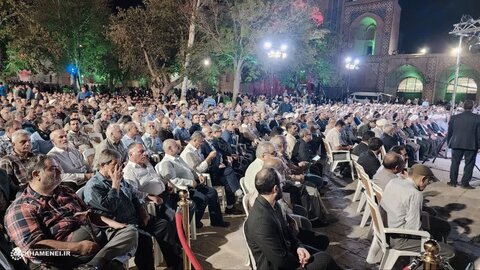 تصاویر /  تقریظ رهبر انقلاب بر کتاب «پاسیاد پسر خاک» شهید حجت ا لاسلام والمسلمین سید علی اکبر ابوترابی فرد