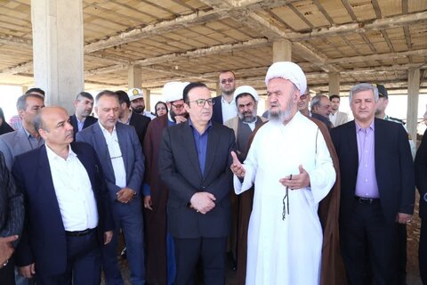 تصاویر / بازدید استاندار قزوین از پروژه در حال احداث مصلی تاکستان