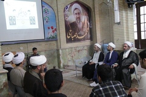 تصاویر/ اختتامیه دوره میثاق طلبگی طلاب بوشهر