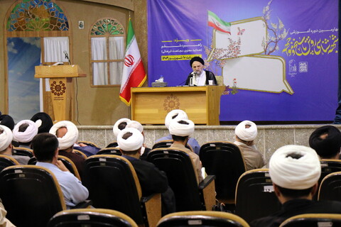 تصاویر/ چهارمین دوره آموزشی شبهه شناسی، روش پاسخ و مواجه