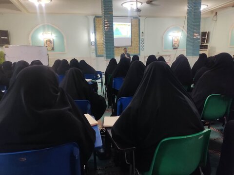 کارگاه یک‌روزه «مقاله‌نویسی بر اساس سئو»در ساوه