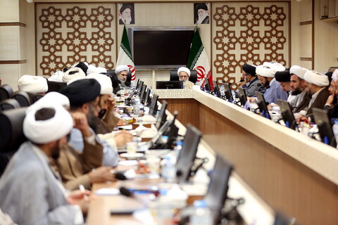 تصاویر/ اجلاسیه معاونان آموزش حوزه‌های علمیه سراسر کشور