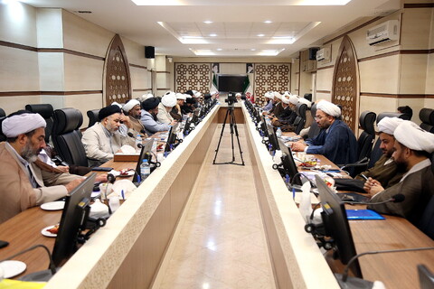 تصاویر/ اجلاسیه معاونان آموزش حوزه‌های علمیه سراسر کشور