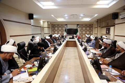 تصاویر/ اجلاسیه معاونان آموزش حوزه‌های علمیه سراسر کشور