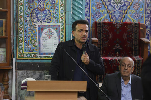 تصاویر / حضور مسئولان در مسجد قمر بنی‌هاشم شهرک فرهنگیان