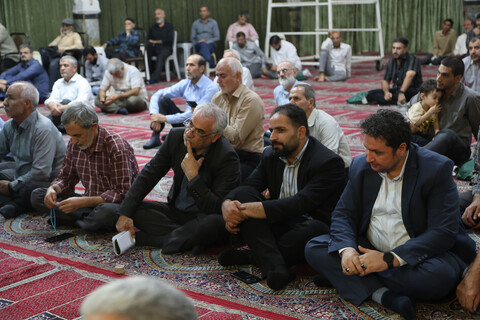 تصاویر / حضور مسئولان در مسجد قمر بنی‌هاشم شهرک فرهنگیان