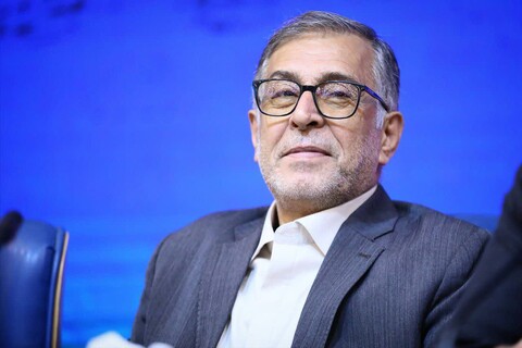 تصاویر / نشست خبری استاندار همدان با اصحاب رسانه به مناسبت هفته دولت