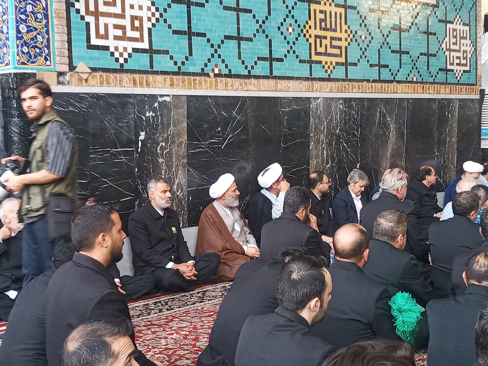 مراسم بزرگداشت شهیدان رجایی و باهنر و دیگر شهدای شهریورماه در حرم مطهر رضوی