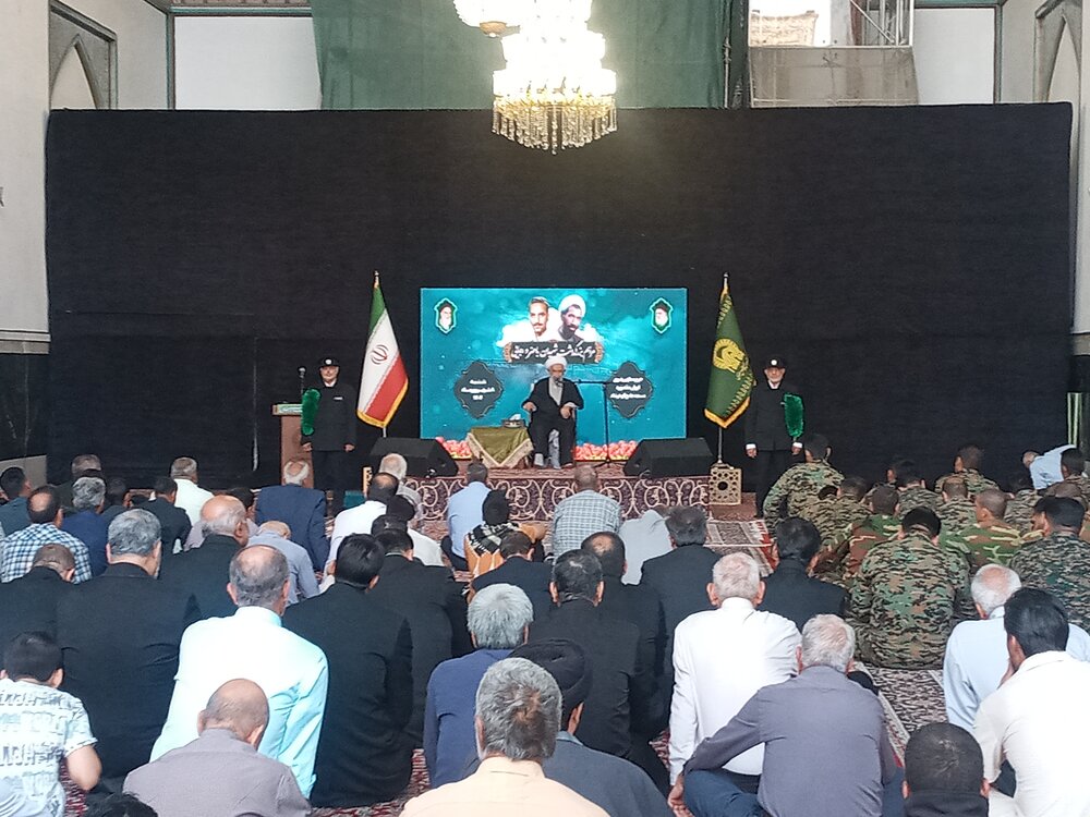 مراسم بزرگداشت شهیدان رجایی و باهنر و دیگر شهدای شهریورماه در حرم مطهر رضوی