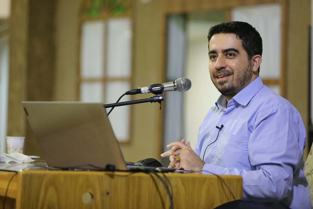 تصاویر کارگاه های روز اول دوره آموزشی شبهه شناسی