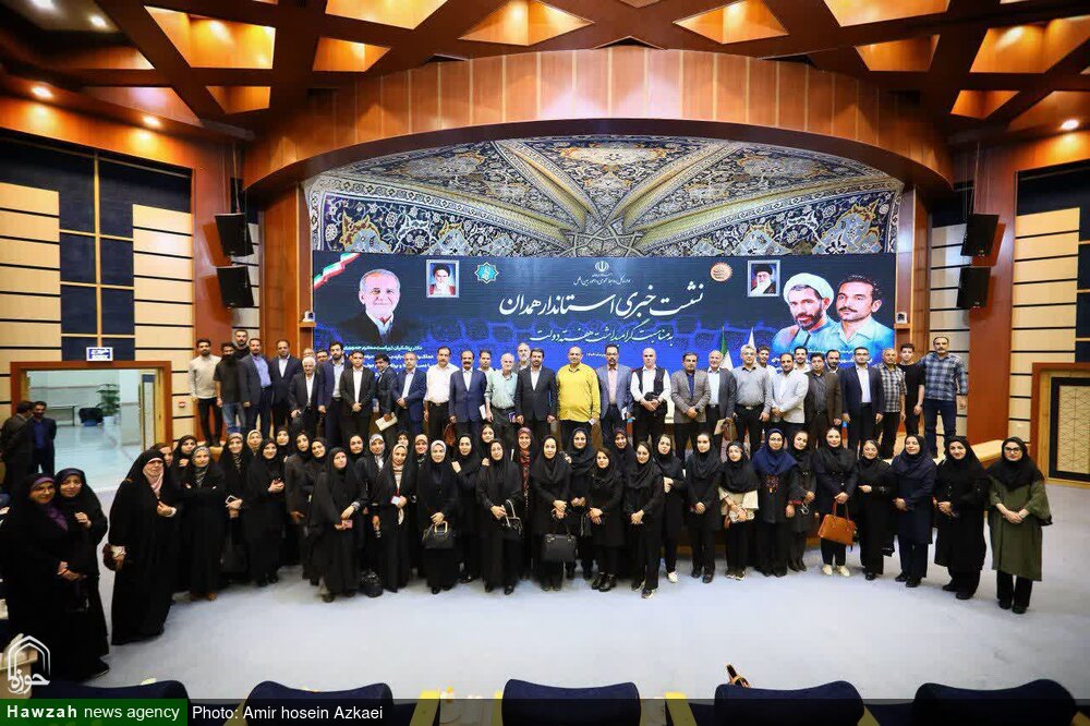 تصاویر / نشست خبری استاندار همدان با اصحاب رسانه به مناسبت هفته دولت