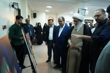 تصاویر/ دیدار جمعی از هنرمندان بوشهر با امام جمعه