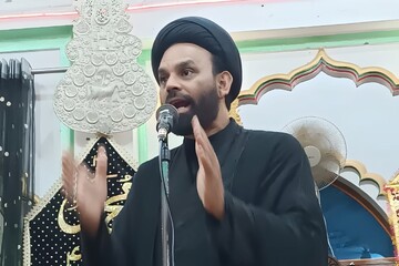 خطیب برجسته هند: زندگی قرآنی امام حسین علیه‌السلام چراغ هدایت امت است