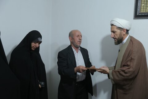 تصاویر /  حضور نماینده ولی فقیه در استان قزوین در جمع مردم طارم سفلی