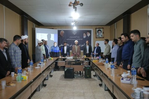 تصاویر /  حضور نماینده ولی فقیه در استان قزوین در جمع مردم طارم سفلی