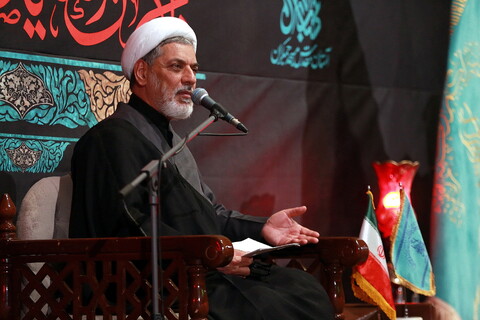 تصاویر/ حال و هوای مسجد مقدس جمکران در شب شهادت امام حسن عسکری(ع)