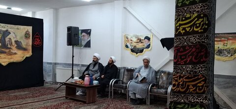 تصاویر/برگزاری مراسم عزاداری شهادت امام حسن عسکری (ع)در مدرسه علمیه الزهرا اراک