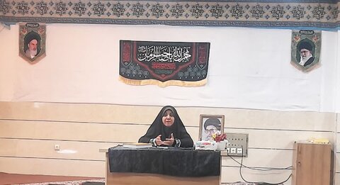 تصاویر/برگزاری مراسم سوگواری شهادت امام حسن عسکری در مدرسه علمیه فاطمه الزهرا ساوه