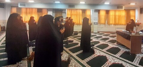 تصاویر/برگزاری مراسم سوگواری شهادت امام حسن عسکری در مدرسه علمیه فاطمه الزهرا ساوه