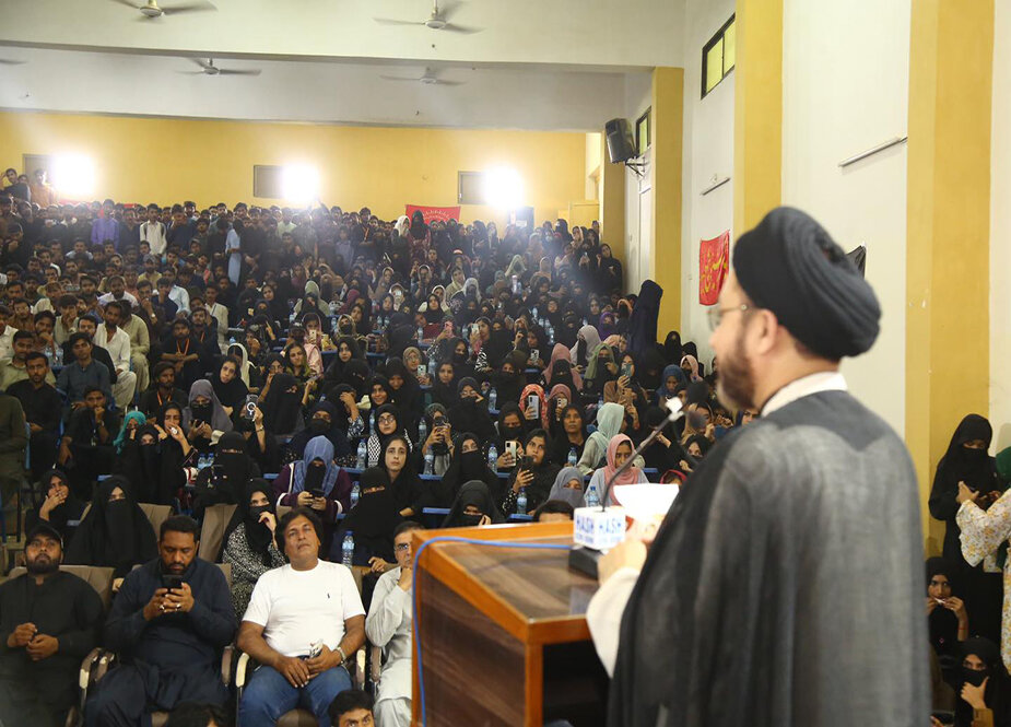 برگزاری نشست علمی یوم الحسین در دانشگاه سند پاکستان