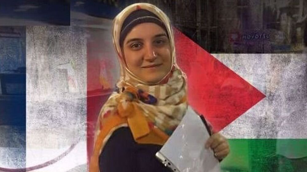 Libération conditionnelle accordée à Mahdieh Esfandiari en France