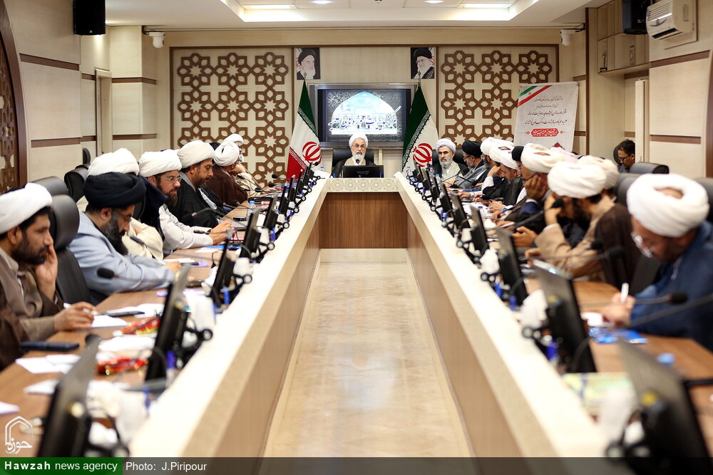 تصاویر/ اختتامیه اجلاسیه معاونان آموزش حوزه‌های علمیه سراسر کشور