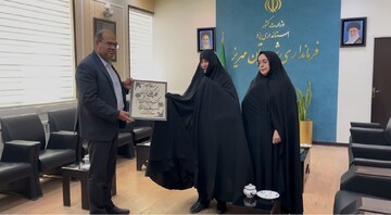 تقدیر مدرسه علمیه الزهرا(س) مهریز از فرماندار