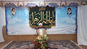 تبلیغ در اولویت حوزه باشد