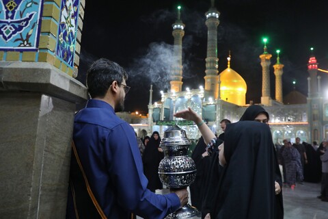 تصاویر/ حال و هوای حرم کریمه اهل بیت (ع) در شب شهادت امام حسن عسکری (ع)