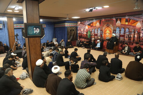 تصاویر / مراسم عزاداری شب شهادت امام حسن عسکری (ع) در بیت آیت الله فقیهی