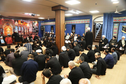 تصاویر / مراسم عزاداری شب شهادت امام حسن عسکری (ع) در بیت آیت الله فقیهی