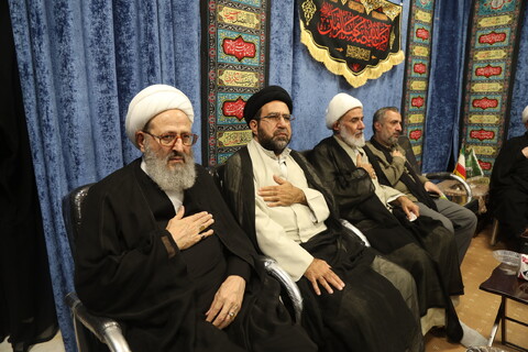 تصاویر / مراسم عزاداری شب شهادت امام حسن عسکری (ع) در بیت آیت الله فقیهی