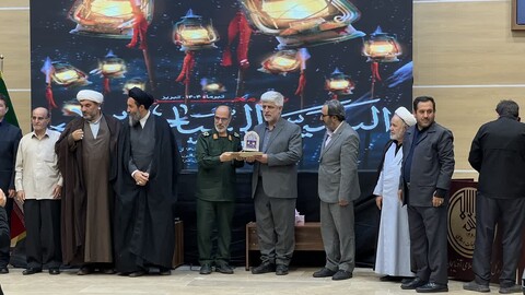 تصاویر / اختتامیهٔ کنگره شعر محرم در تبریز