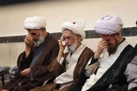 تصاویر/ مراسم عزاداری شهادت امام حسن عسکری (ع) در بیوت مراجع