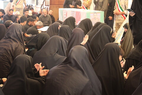 وداع مردم کرمان با شهید پاسدار رحیم محمدی