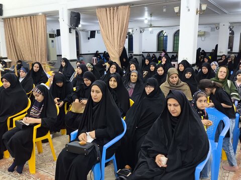 تصاویر/ آیین پاسداشت چهره ماندگار قرآنی استان در گلزار شهدای بوشهر