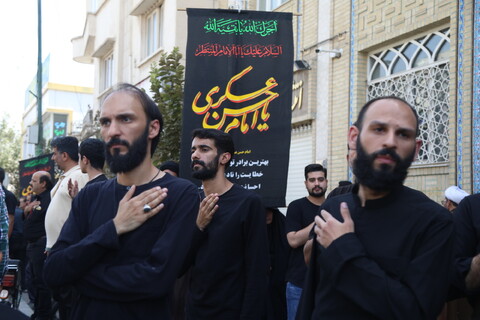تصاویر / دسته عزاداری روز شهادت امام حسن عسکری (ع) با حضور آیت الله العظمی وحید خراسانی