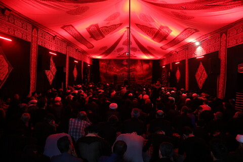 تصاویر / دسته عزاداری روز شهادت امام حسن عسکری (ع) با حضور آیت الله العظمی وحید خراسانی